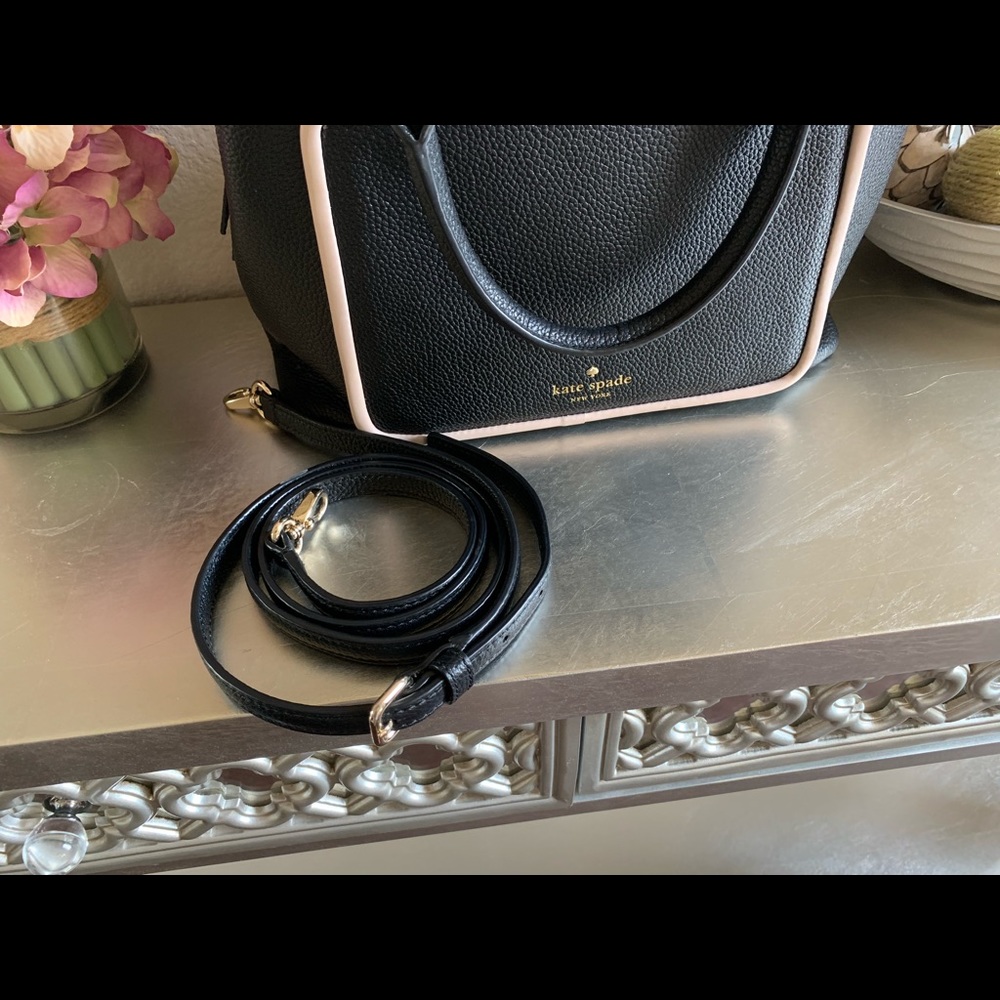 Kate Spade Handbag - Picture 6 of 6